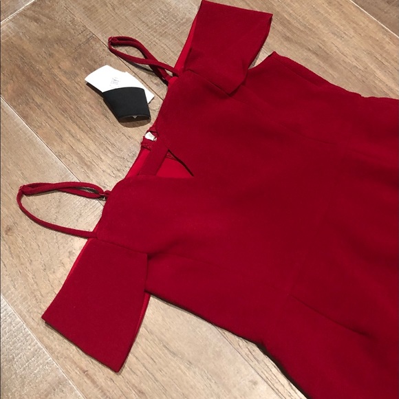 STOREE brand drop shoulder/cold shoulder dress - Picture 4 of 9
